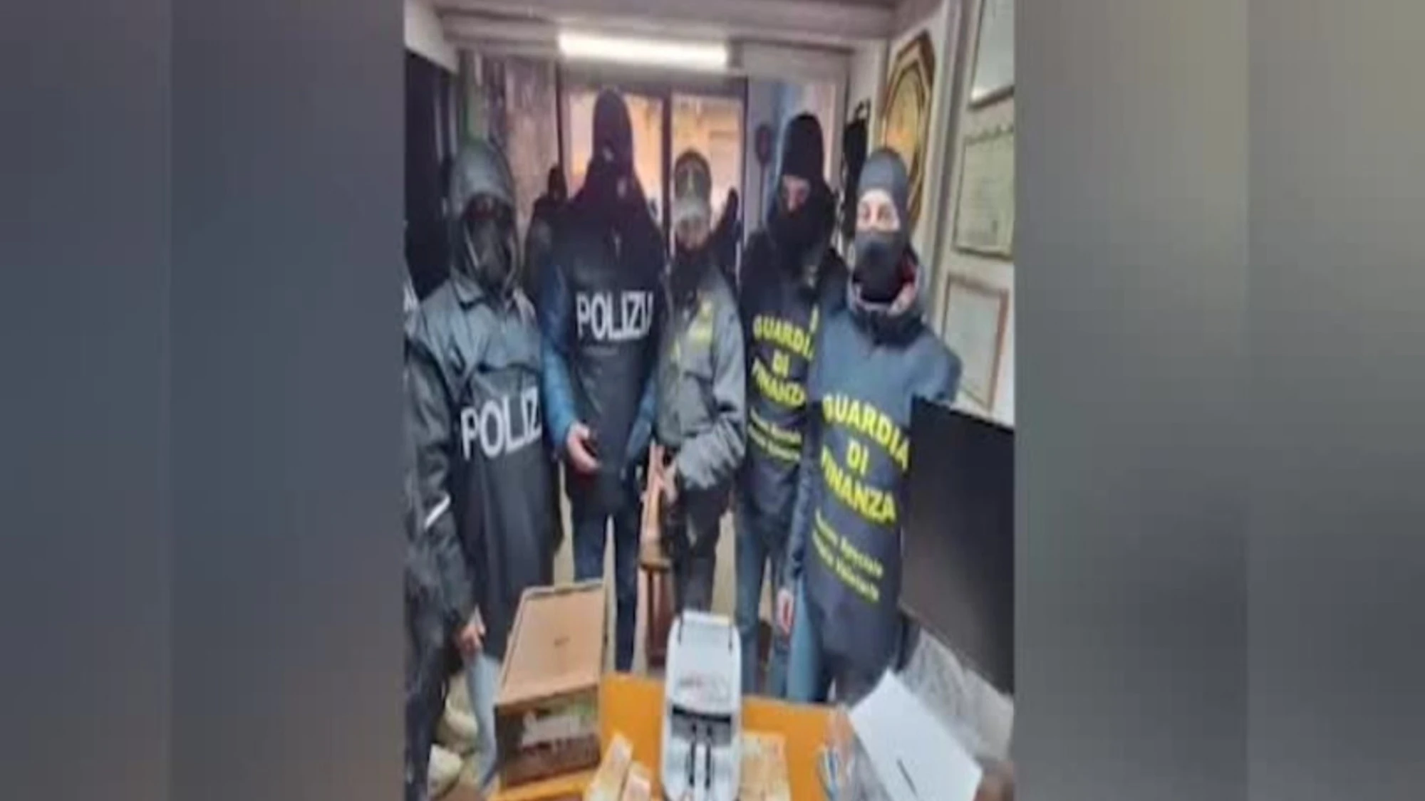 Hannoun e 8 arrestati, il video delle mazzette sequestrate