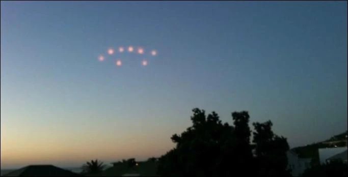 Ufo, l'aeronautica militare apre gli archivi: 140 casi sospetti, "cieli infestati da oggetti misteriosi"