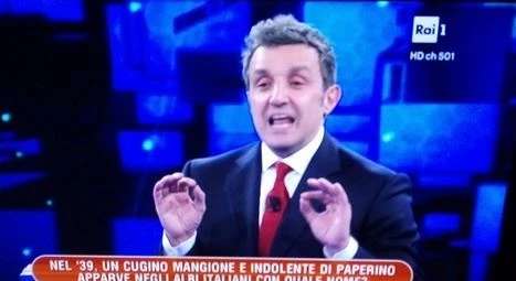 L'Eredità, Flavio Insinna perde la calma: "Così mi affondate la puntata", la pazzesca crisi di nervi in studio