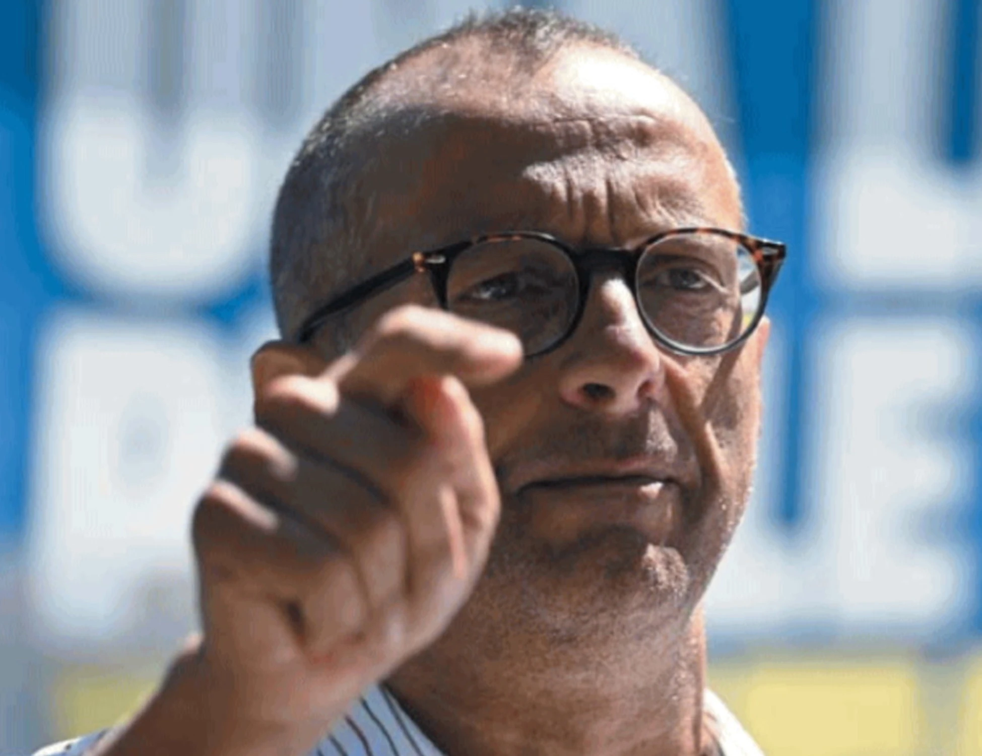 Matteo Ricci, carta disperata: si gioca il sondaggio fantasma