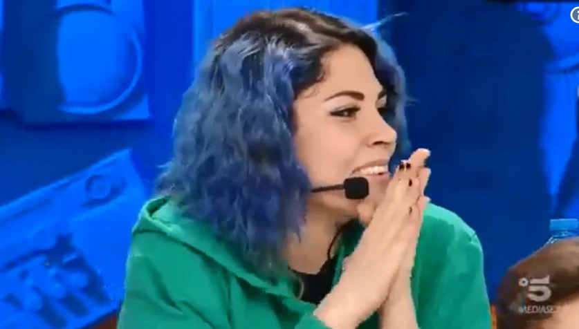 Amici 18, Ludovica e Tish impazzite per Mahmood, cosa gli hanno detto