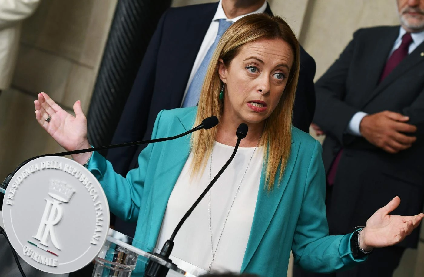 Giorgia Meloni e il tonno M5s: "Finita la loro credibilità. Sapete perché non hanno fatto vedere la diretta?"