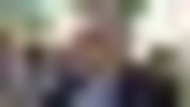 https://media.liberoquotidiano.it/IBa-58tNf28o_x7LPjSzOMrrALHEs0uHl8KhdVEdYqI/width:800/quality:90/aW1hZ2VzLzIwMjUvMTAvMTAvMTQzNTI2ODM2LTk5OTAwYTRiLTcyMDctNDdiNy1hODY4LTBmMDAyNWQzMDA4YS5qcGc.webp
