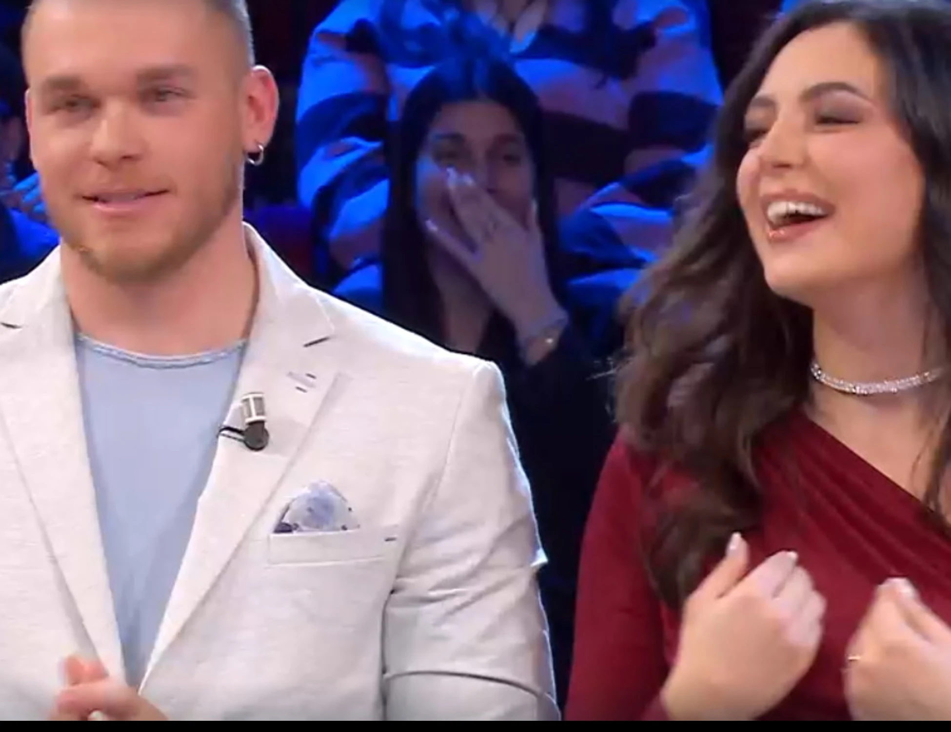 Affari Tuoi, "non fanno un cazz***": che lavoro fanno Paola e Andrea