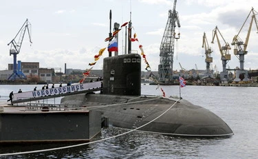 Gibilterra, sommergibile russo alla deriva: "Rischi enormi", cosa sta succedendo