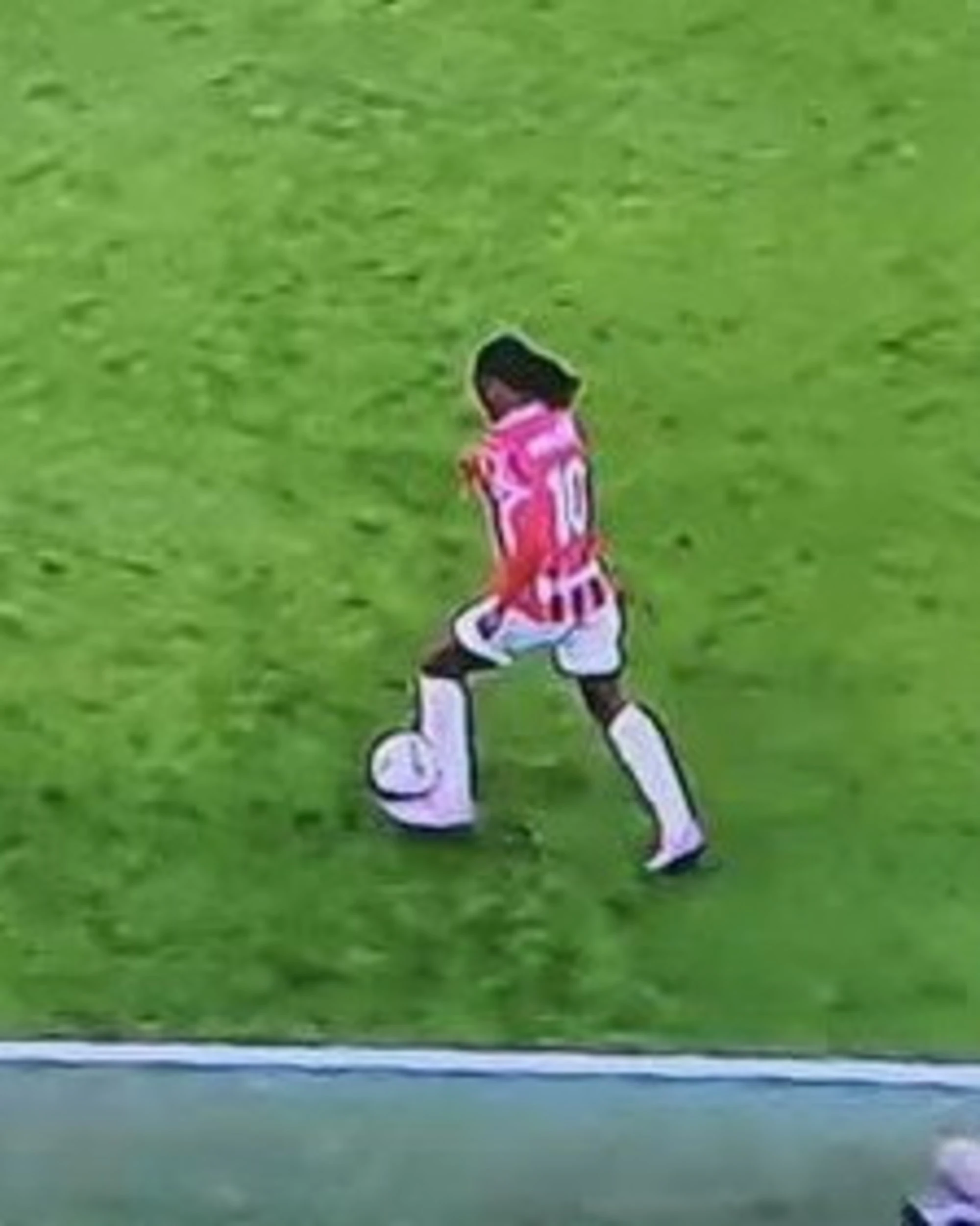 Simone Inzaghi e Theo Hernandez, la foto che fa esplodere il Milan