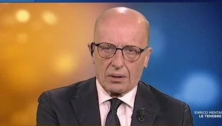 Alessandro Sallusti mai così duro: "L'asino vendicatore Di Maio e Grillo omicida stradale"