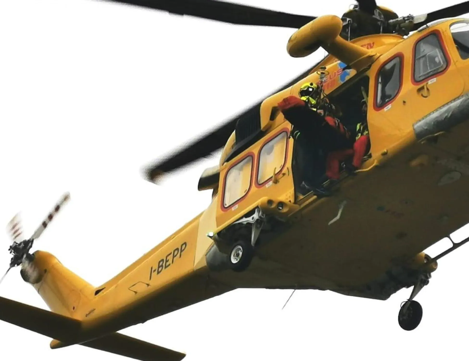 Alto Adige, valanga e strage in montagna: tre morti e due dispersi