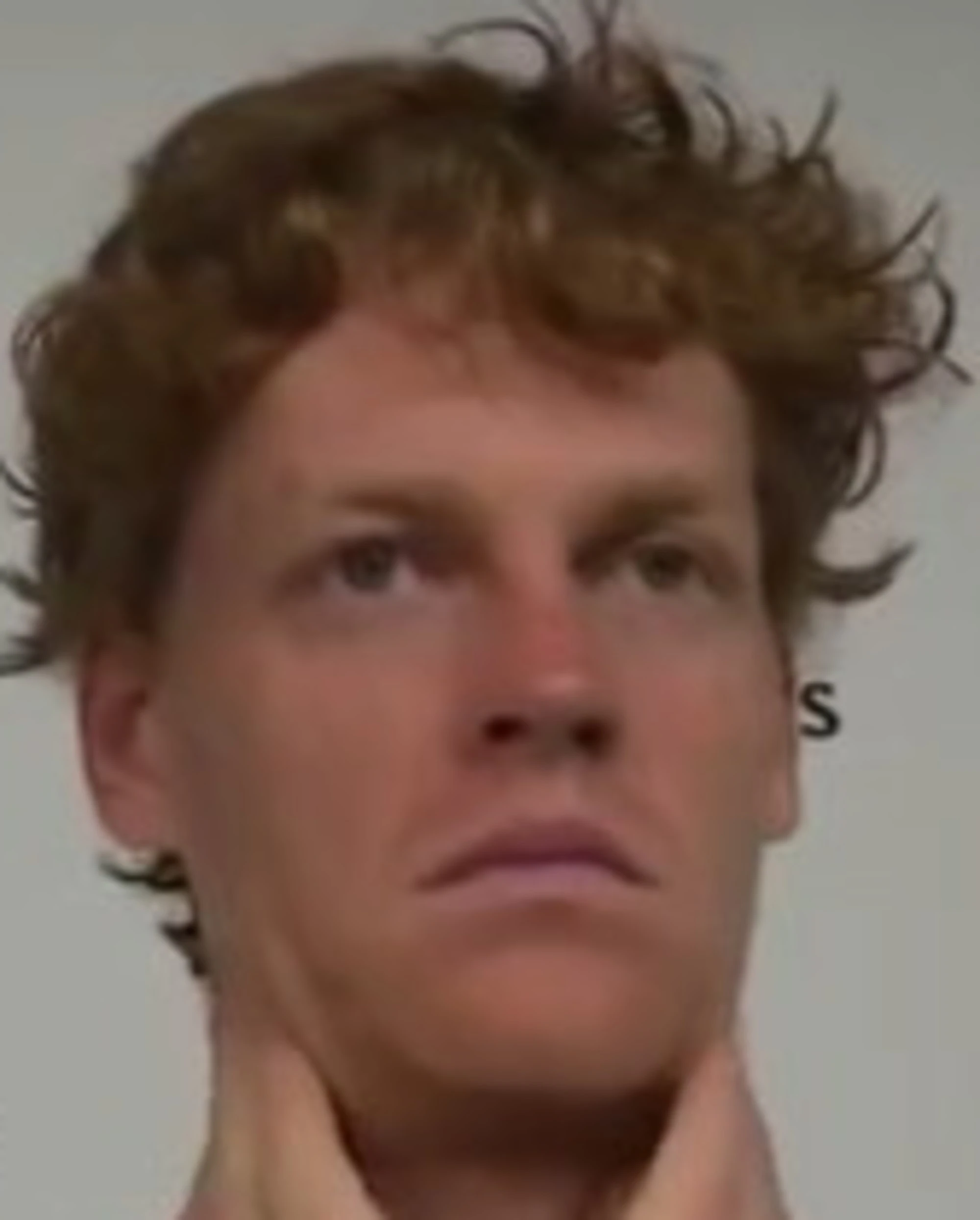 Jannik Sinner gela il giornalista: "Abbastanza ovvio no?"
