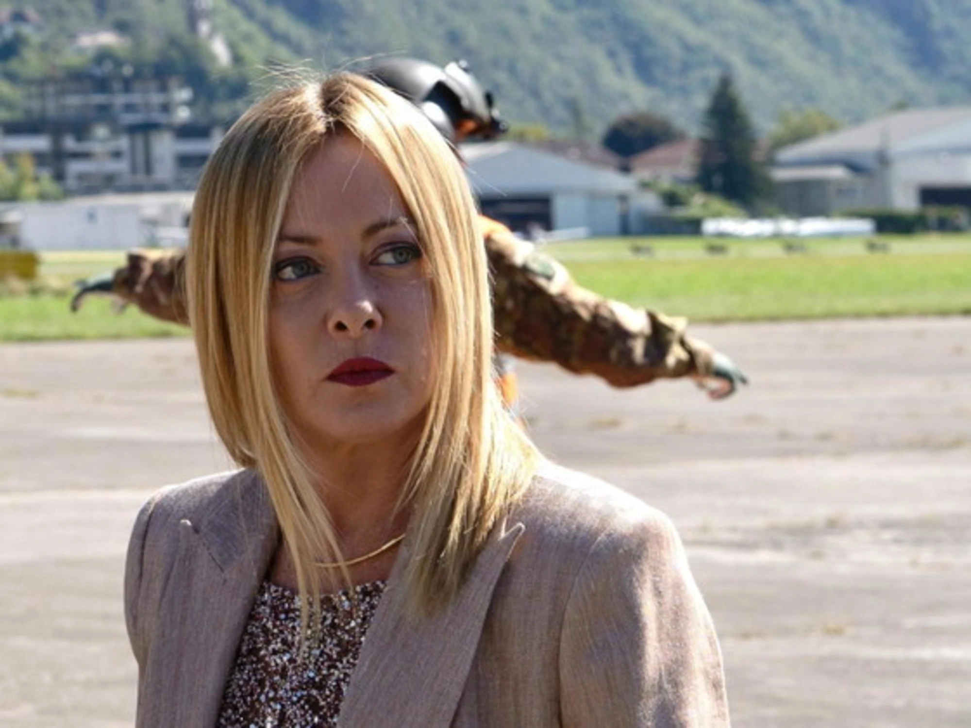 La strada obbligata che va da palazzo Chigi verso il Quirinale