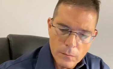 L'accusa di Capezzone: "Si può sfregiare il cadavere di Kirk? Ecco chi ci sta riuscendo"