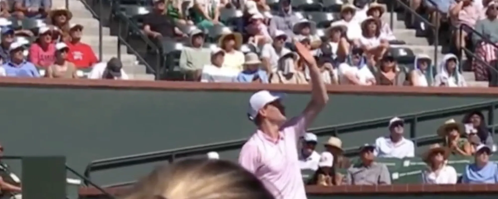 Sinner travolge Tien in soli 60': il colpo che lo sotterra <span style="color: rgb(153, 0, 0);">Video</span>