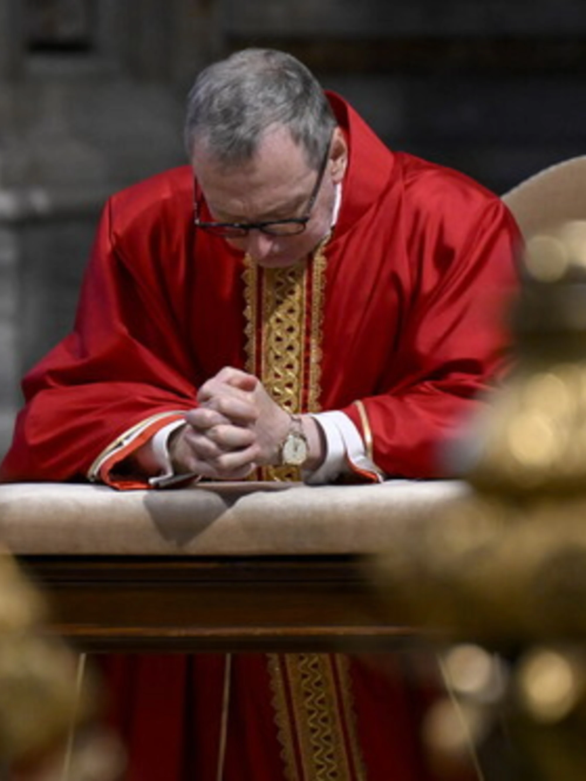 Conclave, l'enigmatica frase del cardinale Gugerotti: "Sì, serve tanta acqua"