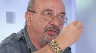 Putin, "auguri str***o!": sul Fatto un clamoroso schiaffo a Vauro