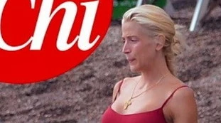 Olivia Paladino, "mentre in Europa gonfiano Conte come una zampogna...": clamoroso scoop di Signorini, beccata così