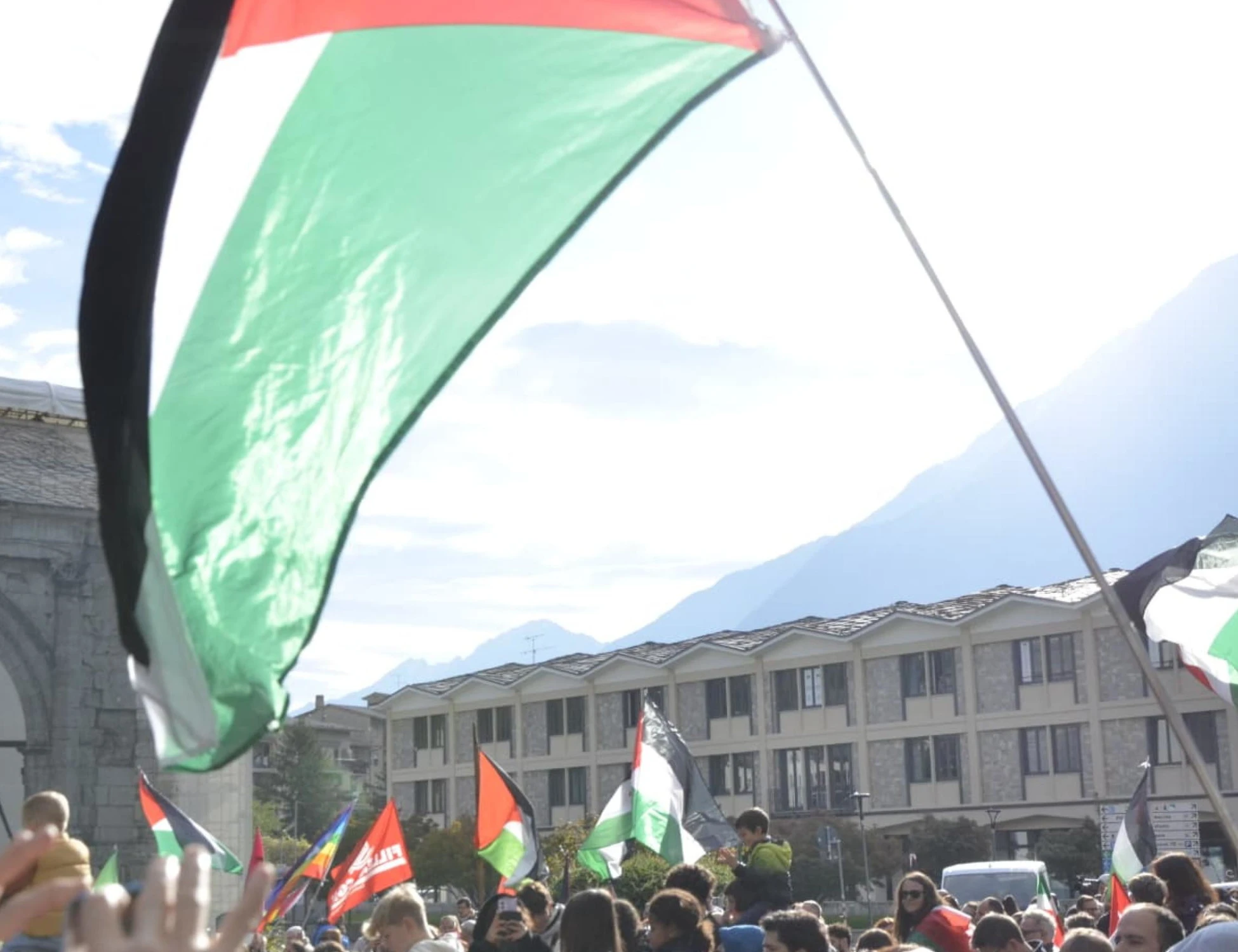 Scioperi e manifestazioni: voi temete che la situazione in Italia degeneri?