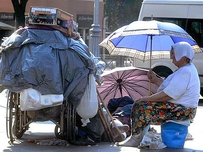 Crisi, in Italia 9,5 milioni di poveri Uno su 10 non ha i soldi per vivere