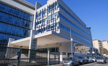 Marocchino irrompe nella sede di "Stampa" e "Repubblica" a Torino: cosa è successo