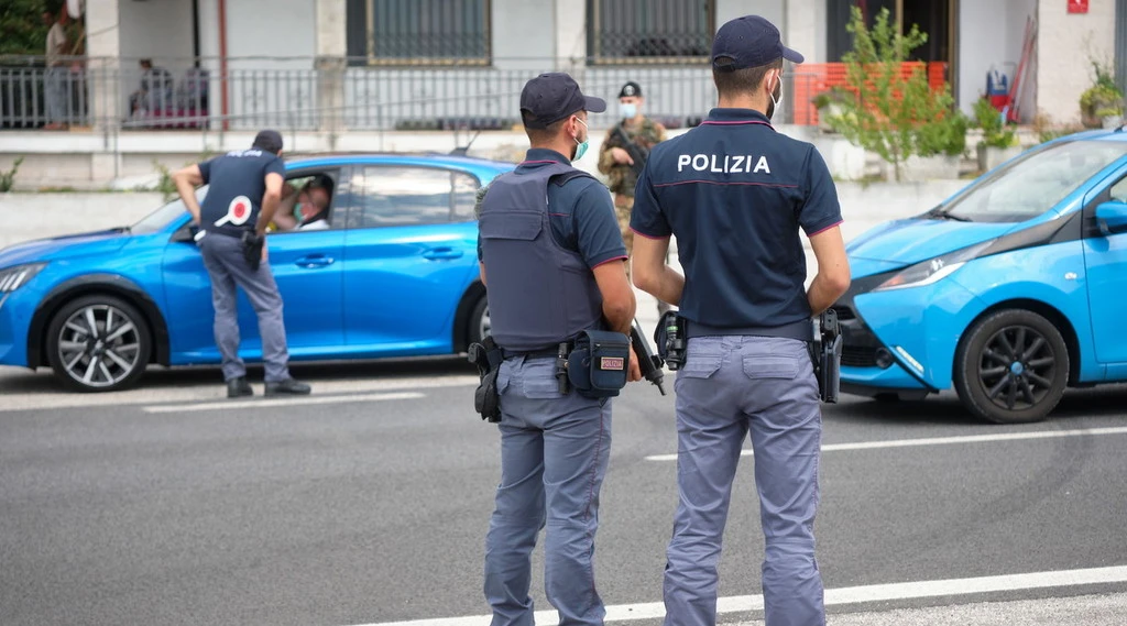 Trieste, sparatoria in centro: si contano diversi feriti. Chiusa tutta l'area