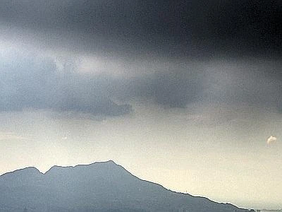 Ancora 'flash storm' serali, più caldo da domenica con temperature fino a 35°