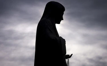 Padre Fanzaga: "Battaglia imminente tra Madonna e satana. Poi avremo la Pace"