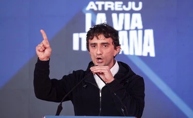 Gay Pride, bignami smaschera la sinistra: "Dove devono andare a sfilare"
