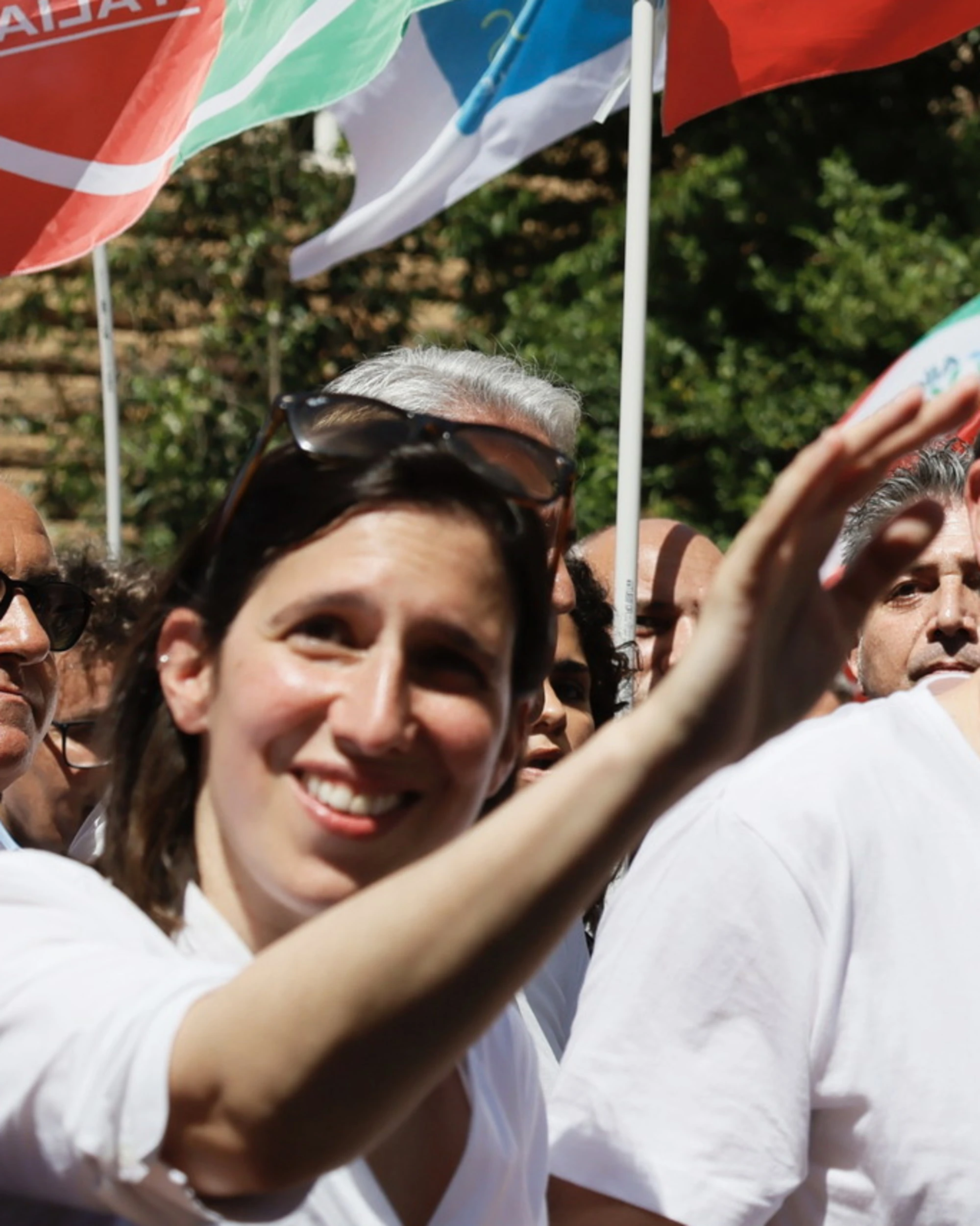 Iran, da Pd e M5s risoluzioni separate: dramma mondiale, farsa a sinistra