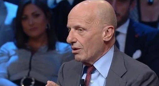 Alessandro Sallusti su Cesare Battisti: "Il cancro che lo ha salvato per 40 anni"