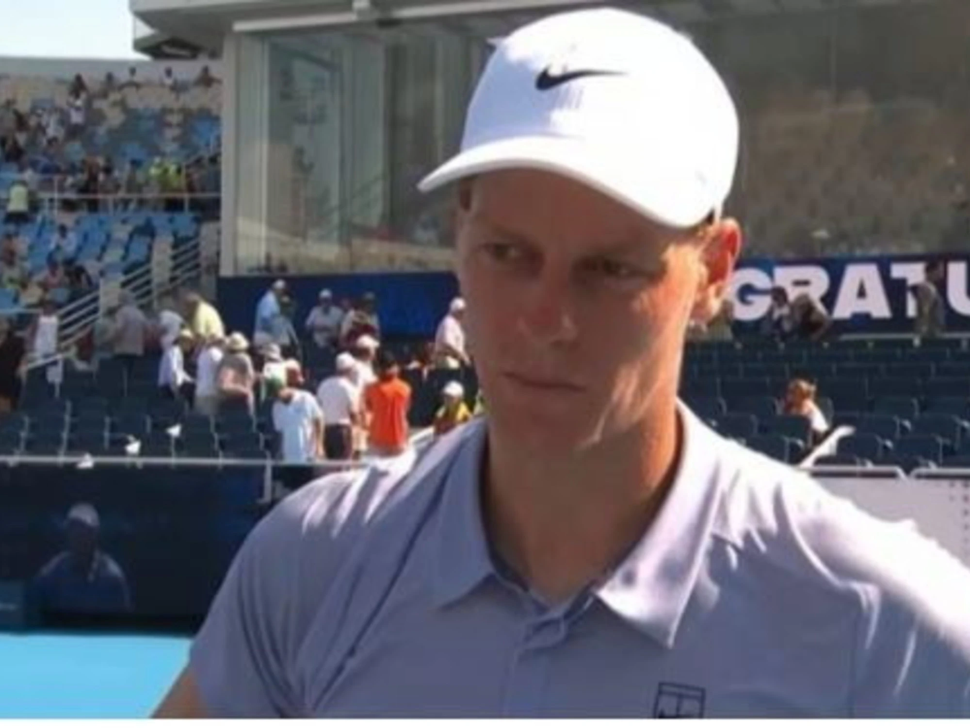 Jannik Sinner spazza via Auger-Aliassime con 5 parole