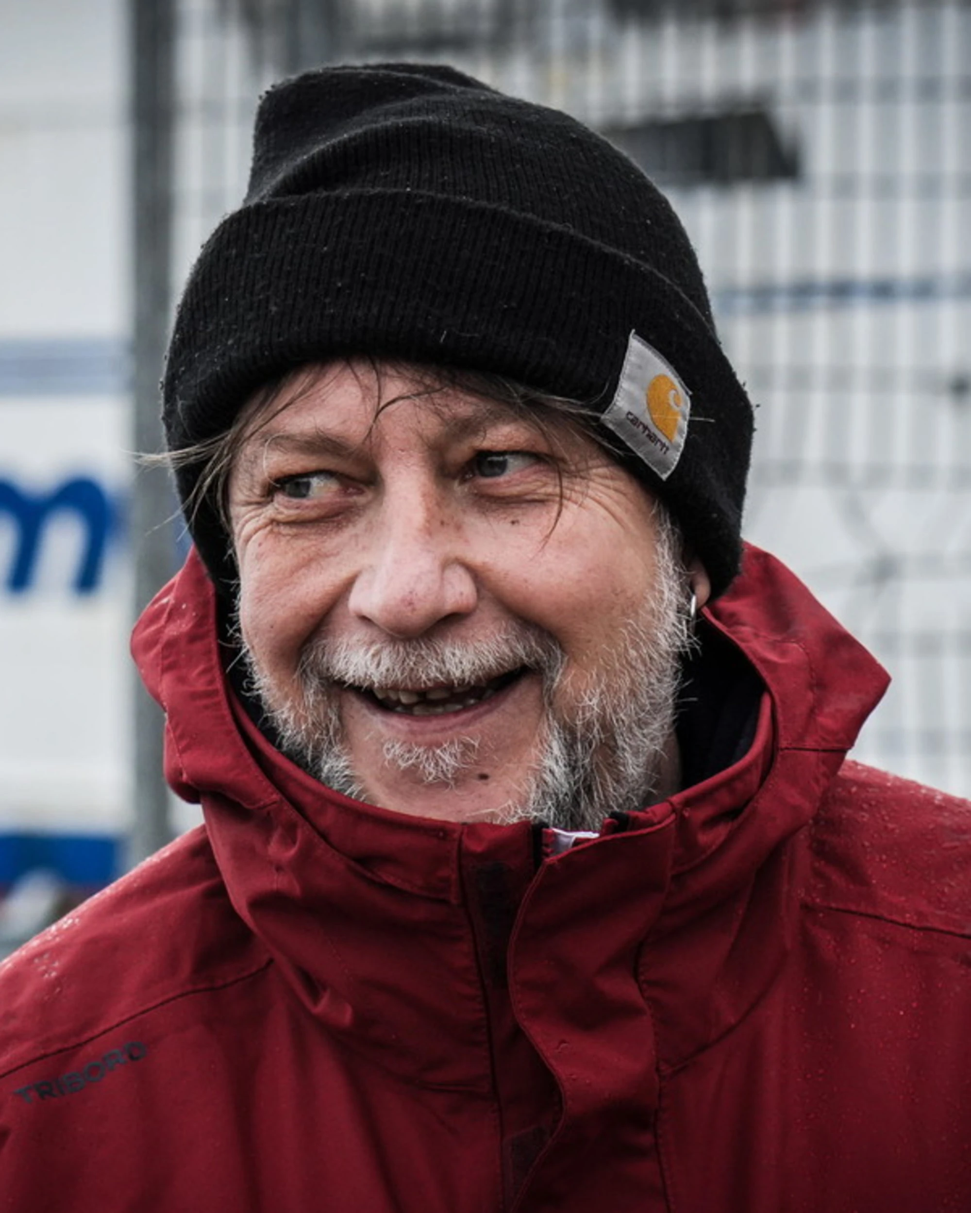 Luca Casarini rinviato a giudizio? Torna subito in mare