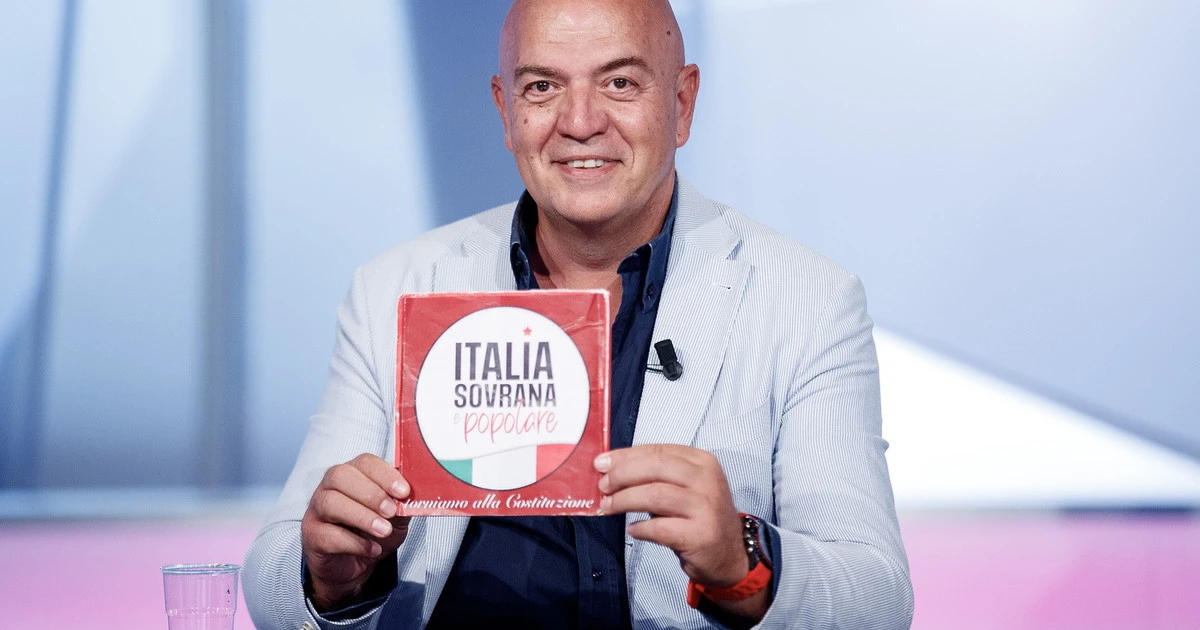 Marco Rizzo, proposta indecente al suo uomo: "Prendi quei soldi e scappa"