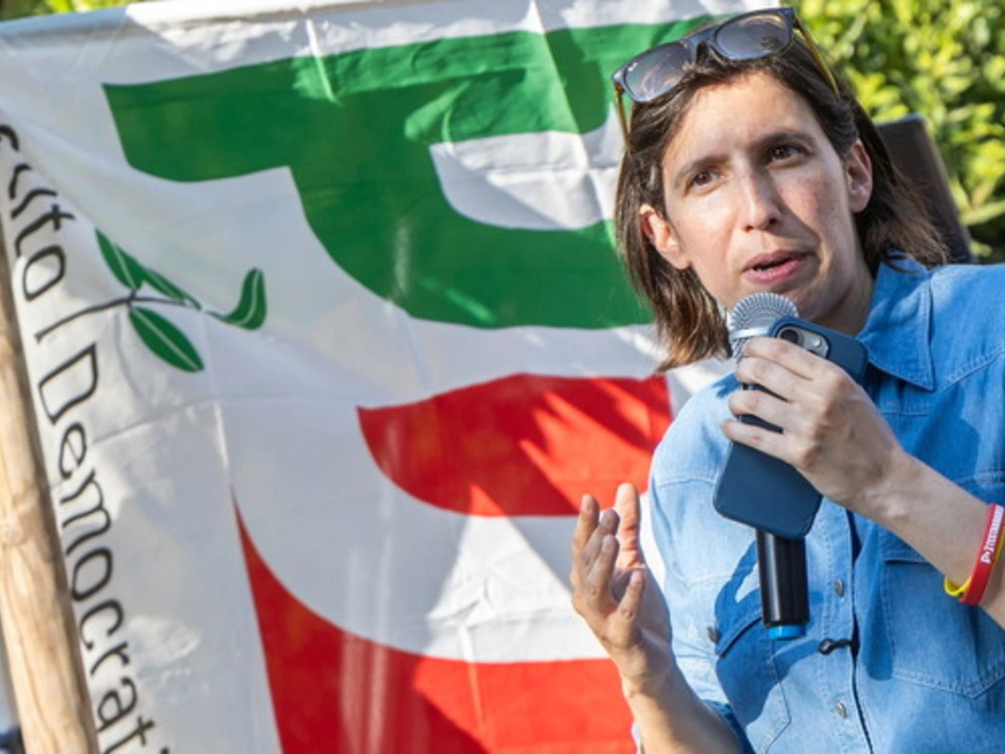 Elly Schlein si schianta, "quale sarà la sua prossima occupazione": a palazzo gira una voce perfida