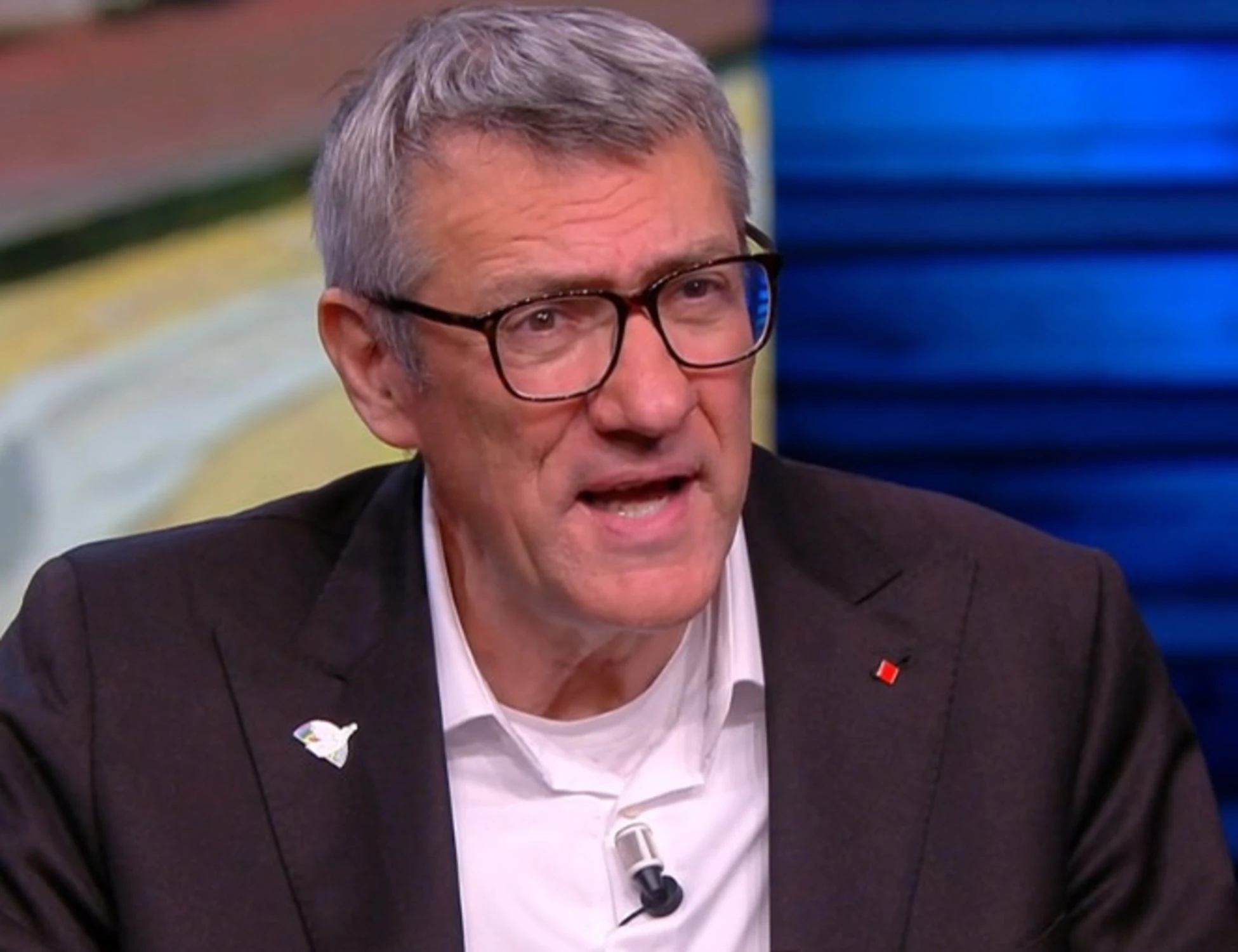 DiMartedì, Maurizio Landini insulta: "Meloni è solo una cortigiana", interviene Floris