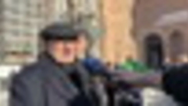 Dante Ferretti: un ricordo di Valentino? "Che dire... Solo rosso"