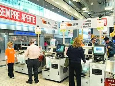 Eurostat, inflazione stabile al 2,2% in eurozona