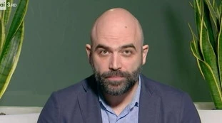 Roberto Saviano fuori dalla Rai, &quot;perché non sarà in palinsesto&quot;
