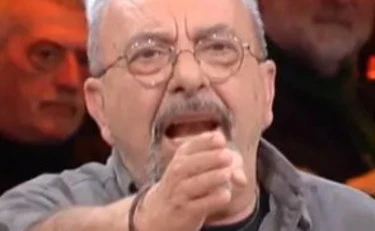 Vauro Senesi salvato dalle toghe: si può dare dello "str***" a Galeazzo Bignami