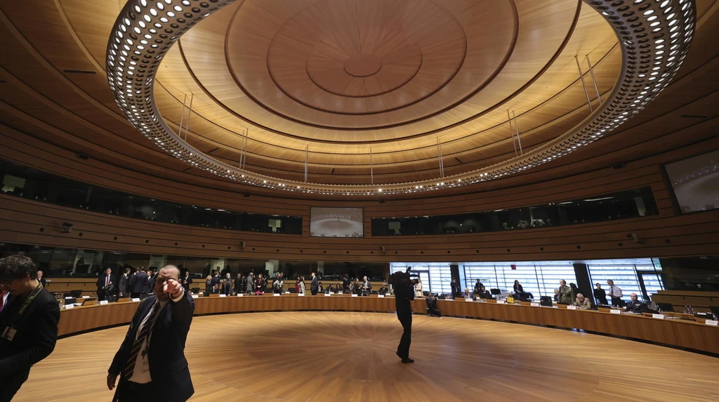 Albania, salta il dibattito all'Eurocamera: schiaffone a Verdi e sinistra