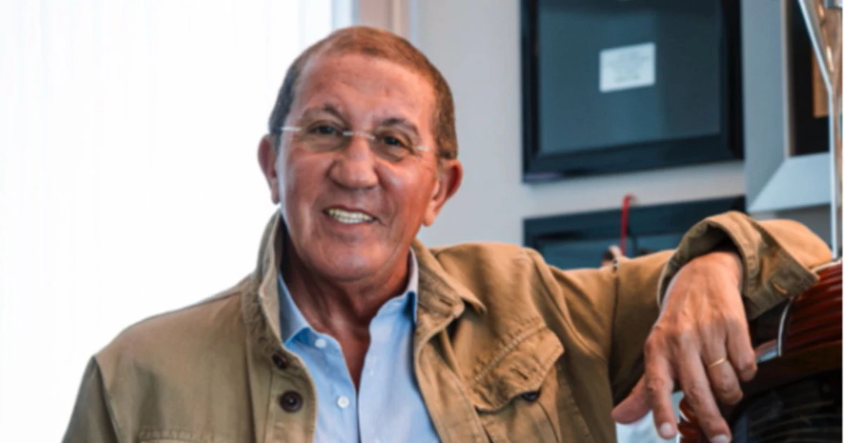 Rtl 102.5, il nuovo palinsesto: Ambra Angiolini, gli autogol e la Power Hits Parade