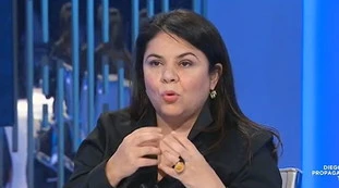 Michela Murgia a Otto e mezzo contro Matteo Salvini: "Muso unto di porchetta e commercialisti in odor di ladrocinio"