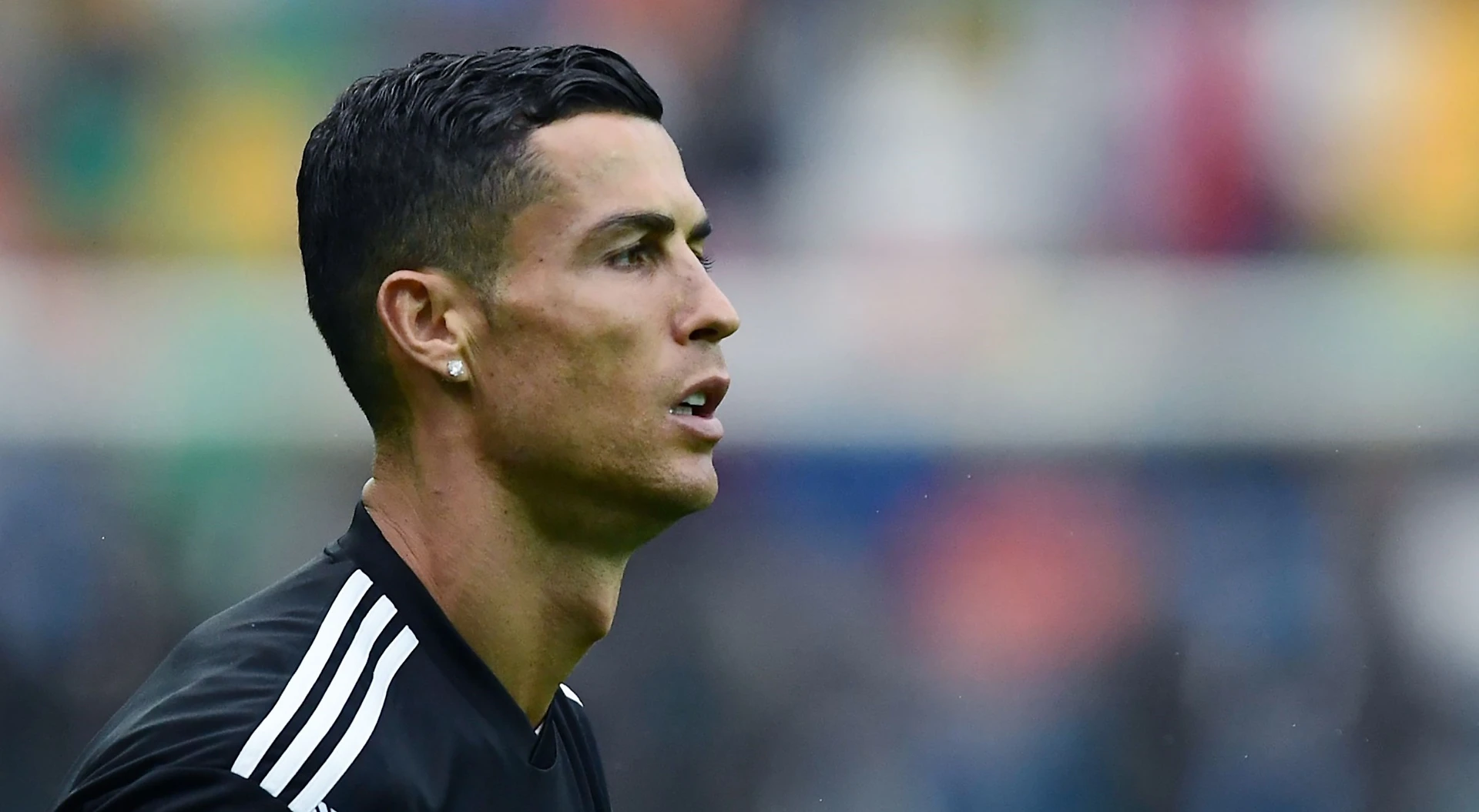 Cristiano Ronaldo accusato di stupro: "Con Kathryn Mayorga sesso spinto, le ho chiesto scusa. Ma..."