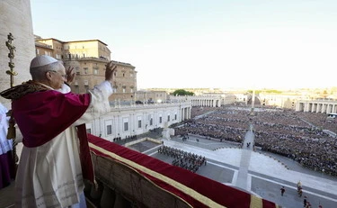Papa Leone XIV, le differenze con Francesco: che pontificato sarà