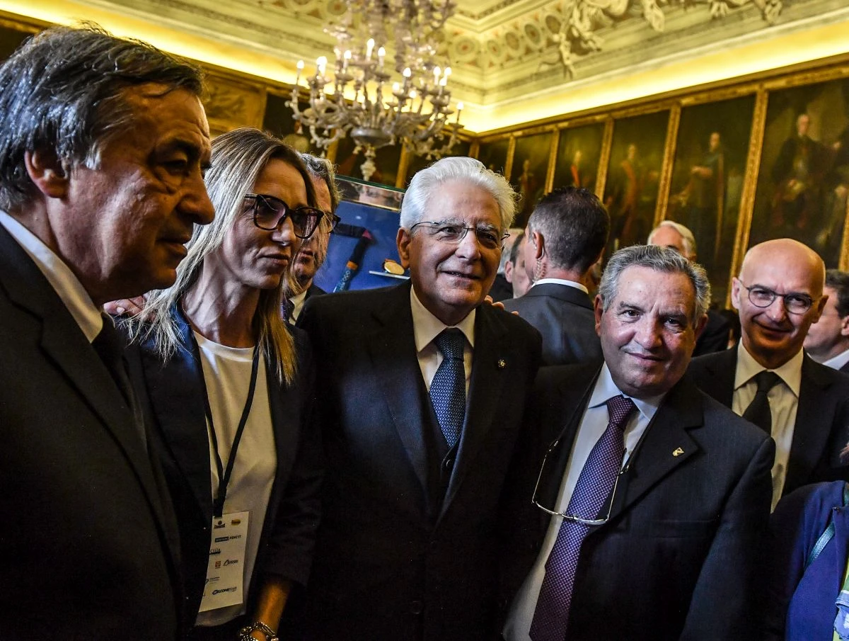 SCHERMA: MATTARELLA FESTEGGIA 110 ANNI FIS "ITALIA ORGOGLIOSA DI VOI"