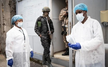 Ebola, tasso di mortalità al 50%: l'Oms vede nero, così l'allarme arriva in Italia