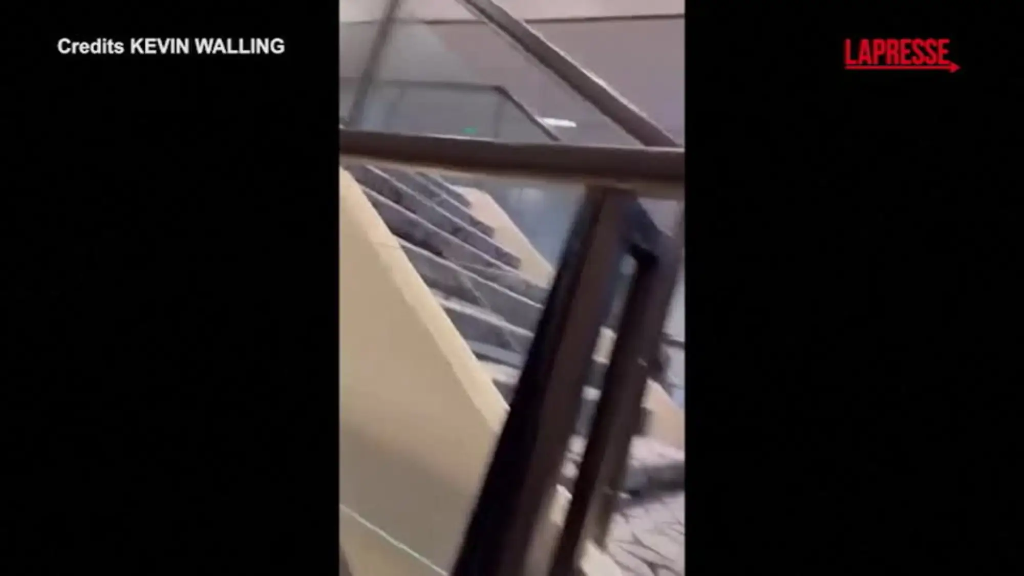 Sparatoria a Washington: la fuga degli ospiti della cena