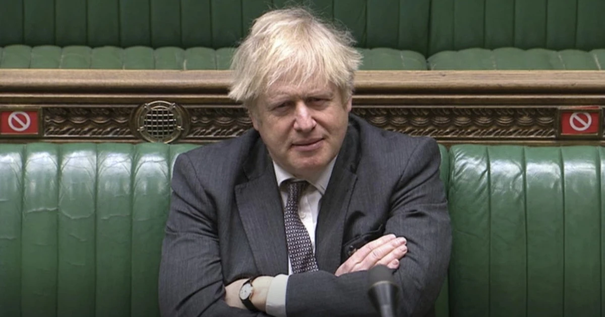 Regno Unito, variante fuori controllo: questa sera Boris Johnson annuncia il terzo lockdown
