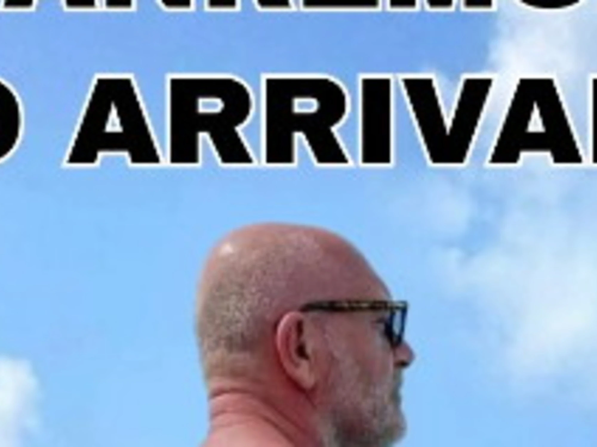 Sanremo 2026, Pd in tilt per la presenza di Andrea Pucci: lui li sistema con una foto