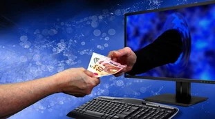 Conti correnti, la rivoluzione: pagamenti in dieci secondi a tutte le ore 