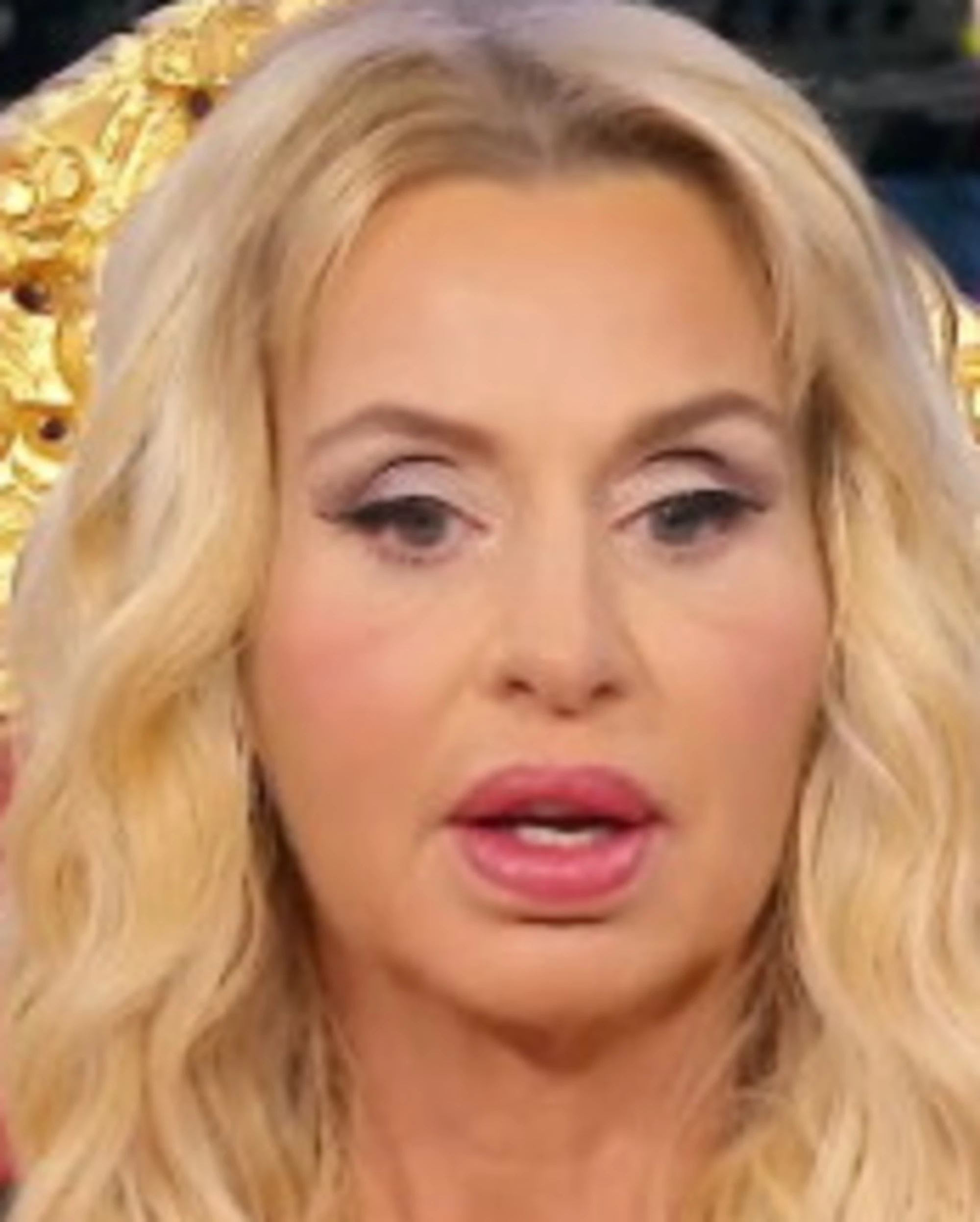 Uomini e Donne, quelle voci su Valeria Marini. E li...