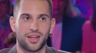 Mahmood, dramma a Verissimo: &quot;È stato terribile&quot;, poi lo psicoterapeuta